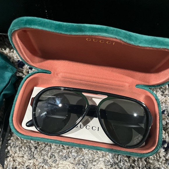 ONLY WORN ONCE - Picture 1 of 6